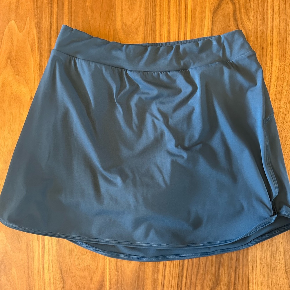 HALARA Everyday Side Pocket 2 in 1 Mini Skirt NWOT